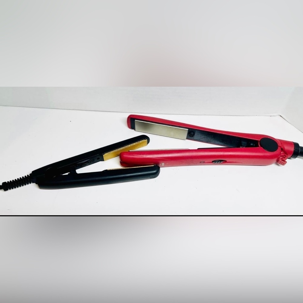 BUNDLE: (1) SMALL RED REMINGTON and (1) MINI BLACK STRAIGHTENING FLAT IRON(MINT)